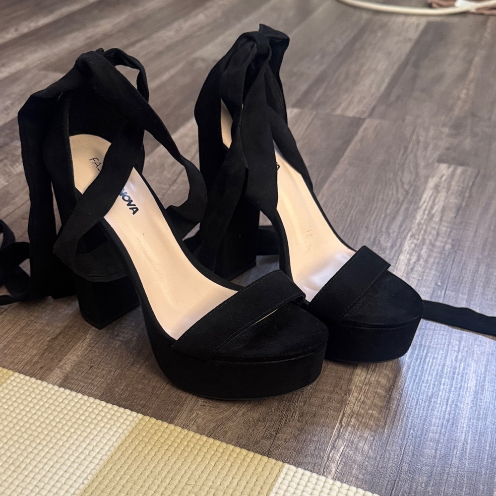Fashion Nova Black Wrap-Around Platform Sandals